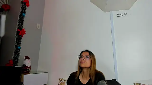 Snapshot of beauti_wild25 chatting on January 2025 07:07:02 PM beauti wild25 online show from January 2025 07:07:02 PM