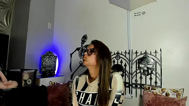 Snapshot of beauti_wild25 chatting on October 2025 07:11:02 PM beauti wild25 online show from October 2025 07:11:02 PM