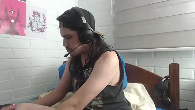 Snapshot of hung_weeb chatting on February 2025 05:48:01 AM hung weeb online show from February 2025 05:48:01 AM