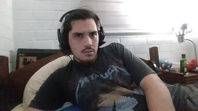 Snapshot of hung_weeb chatting on March 2025 03:24:01 AM hung weeb online show from March 2025 03:24:01 AM