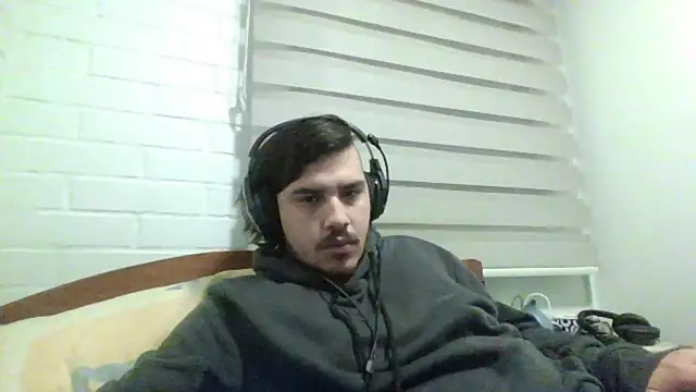 hung weeb online show from May 2026 02:39:01 AM