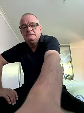 Snapshot of Garry831 chatting on January 2026 10:43:01 AM Garry831 online show from January 2026 10:43:01 AM