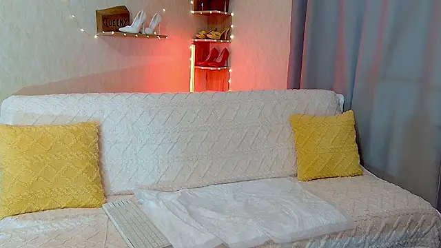 KimPolloc online show from January 2026 05:37:01 PM