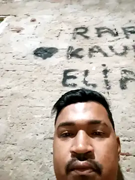 Snapshot of rsc45111 chatting on October 2025 01:17:02 AM rsc45111 online show from October 2025 01:17:02 AM