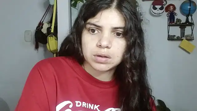 Snapshot of Nikkykora15 chatting on February 2025 12:17:02 AM Nikkykora15 online show from February 2025 12:17:02 AM