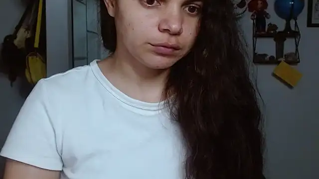 Snapshot of Nikkykora15 chatting on February 2025 02:01:01 AM Nikkykora15 online show from February 2025 02:01:01 AM