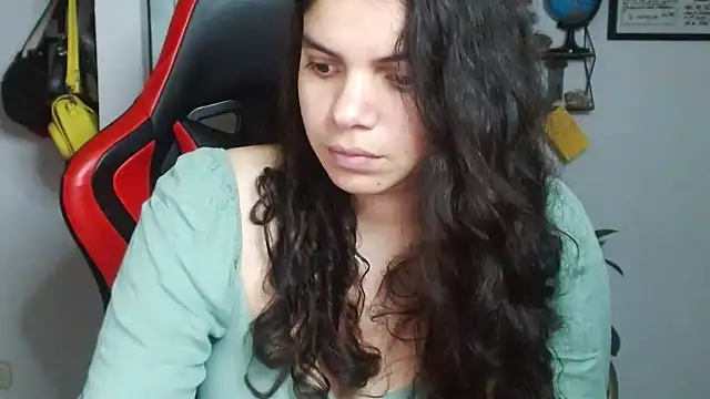 Snapshot of Nikkykora15 chatting on March 2025 10:48:01 PM Nikkykora15 online show from March 2025 10:48:01 PM