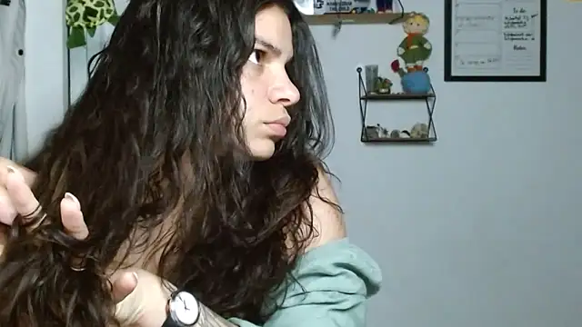 Snapshot of Nikkykora15 chatting on September 2025 01:22:02 AM Nikkykora15 online show from September 2025 01:22:02 AM