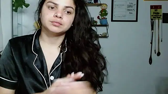 Snapshot of Nikkykora15 chatting on September 2025 01:10:01 AM Nikkykora15 online show from September 2025 01:10:01 AM