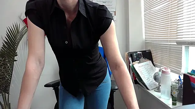 City Kat online show from December 2024 03:55:02 PM