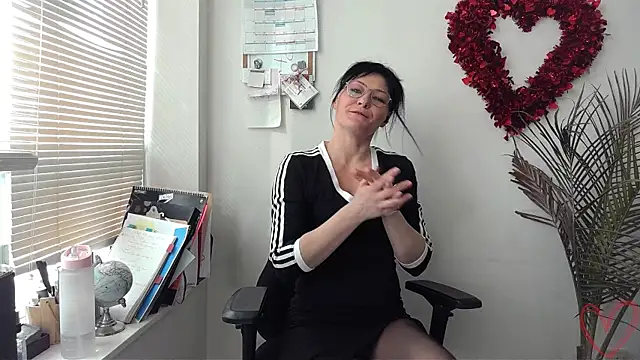 City Kat online show from February 2025 06:24:01 PM