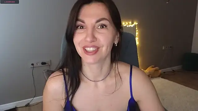 Mary love16 online show from March 2025 07:42:02 AM