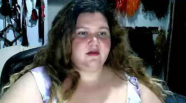Snapshot of squirt322bbw chatting on January 2025 03:22:02 AM squirt322bbw online show from January 2025 03:22:02 AM