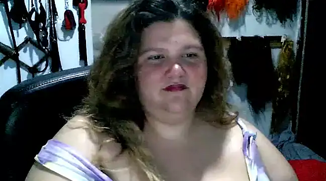 Snapshot of squirt322bbw chatting on February 2025 12:52:02 AM squirt322bbw online show from February 2025 12:52:02 AM
