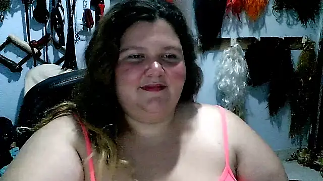 Snapshot of squirt322bbw chatting on February 2025 02:23:02 AM squirt322bbw online show from February 2025 02:23:02 AM