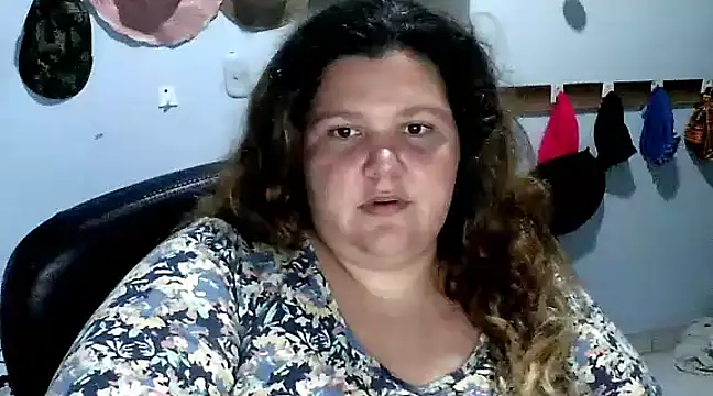 Snapshot of squirt322bbw chatting on March 2025 09:02:02 PM squirt322bbw online show from March 2025 09:02:02 PM