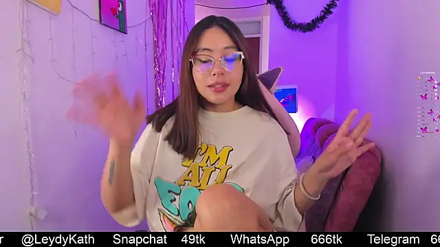 Nasha abby online show from December 2024 02:06:02 PM