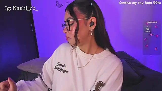 Nasha abby online show from October 2025 01:06:01 AM