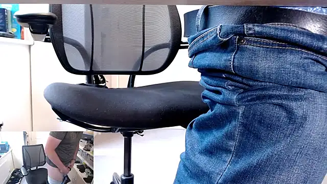 Snapshot of RicRockhard chatting on September 2025 10:25:02 AM RicRockhard online show from September 2025 10:25:02 AM