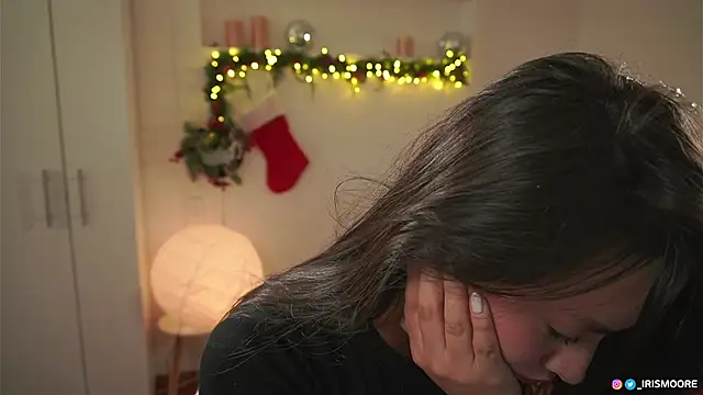 Snapshot of raphttalia_ chatting on December 2024 11:06:02 PM raphttalia online show from December 2024 11:06:02 PM