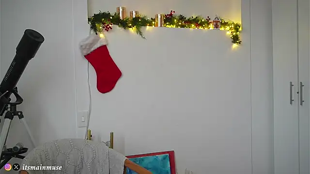 Snapshot of raphttalia_ chatting on December 2025 08:48:01 PM raphttalia online show from December 2025 08:48:01 PM