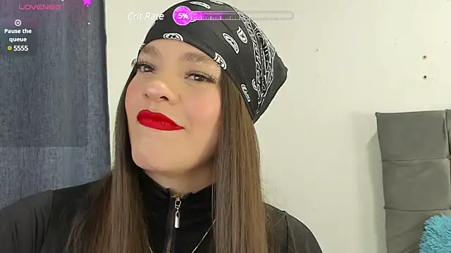 Snapshot of zoe69x chatting on January 2025 04:32:01 AM zoe69x online show from January 2025 04:32:01 AM