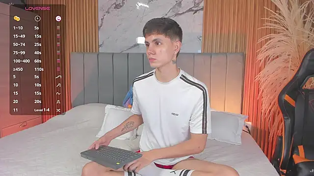 DustinLevine online show from February 2026 12:27:01 PM