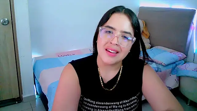 Snapshot of _alicia_z chatting on February 2025 11:31:01 PM alicia z online show from February 2025 11:31:01 PM