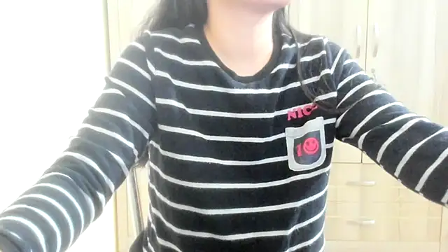 Snapshot of Beauty_Asian_Tina chatting on March 2025 07:48:01 AM Beauty Asian Tina online show from March 2025 07:48:01 AM