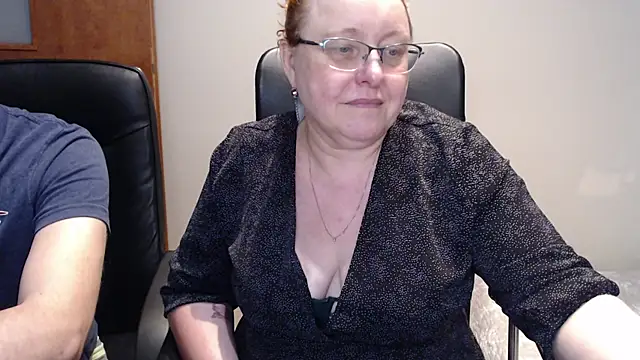 JoannaAndNeighbour online show from February 2025 11:25:02 AM