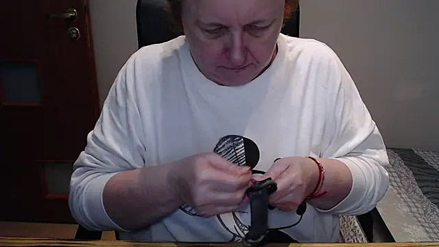 JoannaAndNeighbour online show from February 2025 12:22:02 PM