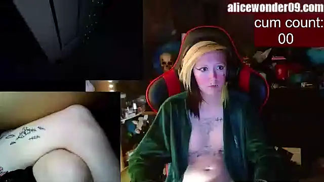 alicewonder09 online show from January 2025 10:37:02 AM