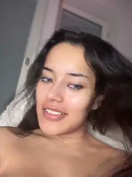 Snapshot of MistressBelleNoire chatting on February 2025 10:34:02 PM MistressBelleNoire online show from February 2025 10:34:02 PM