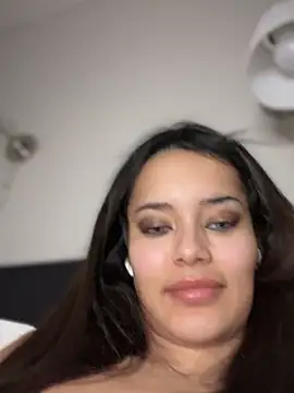 Snapshot of MistressBelleNoire chatting on March 2025 10:16:01 PM MistressBelleNoire online show from March 2025 10:16:01 PM