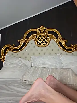 Snapshot of SensyTV chatting on February 2026 08:35:01 AM SensyTV online show from February 2026 08:35:01 AM