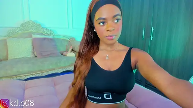 Snapshot of shannol_ryan chatting on January 2025 01:21:01 AM shannol ryan online show from January 2025 01:21:01 AM