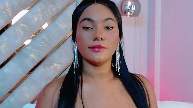 Snapshot of Sara_Boom chatting on January 2026 02:10:01 PM Sara Boom online show from January 2026 02:10:01 PM