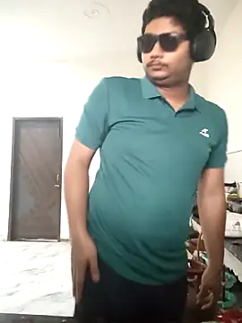 thebrownboi01 online show from March 2026 01:22:01 AM