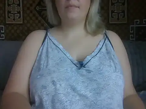 Diana Britt online show from October 2025 07:36:02 AM