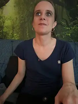 LadyChantale online show from February 2025 09:48:01 PM