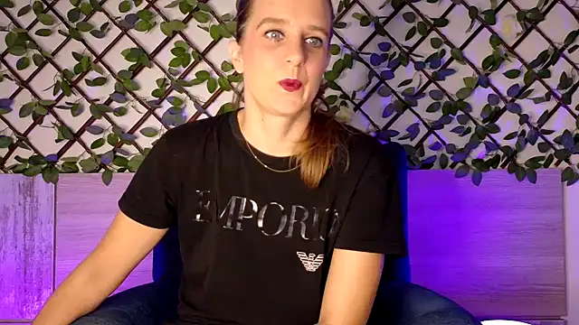 LadyChantale online show from September 2025 05:53:02 AM