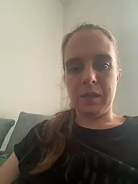 LadyChantale online show from May 2026 08:11:01 AM