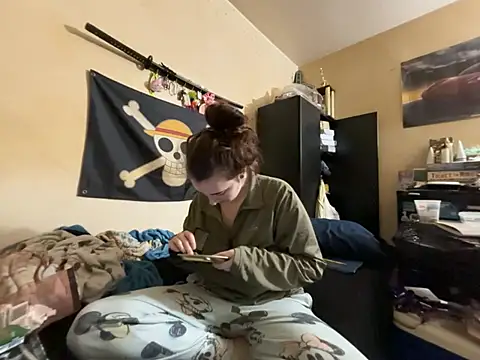 Snowbunnycake 131 online show from May 2026 01:26:01 PM