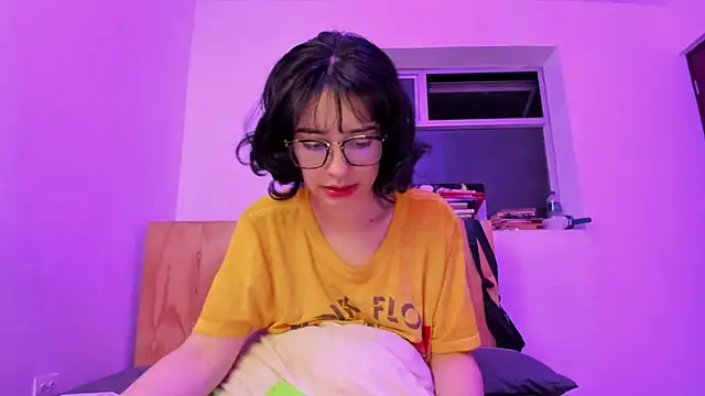  Lunnaa  online show from December 2024 01:28:02 AM