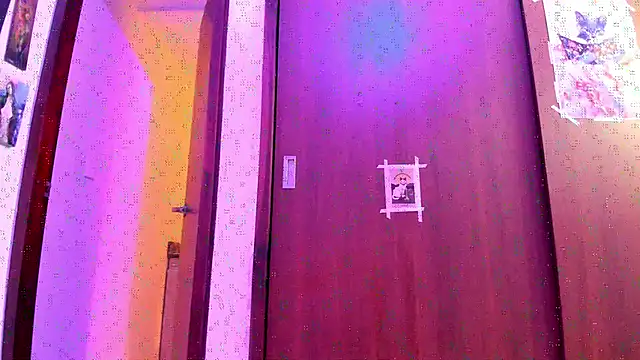  Lunnaa  online show from October 2025 11:05:01 PM