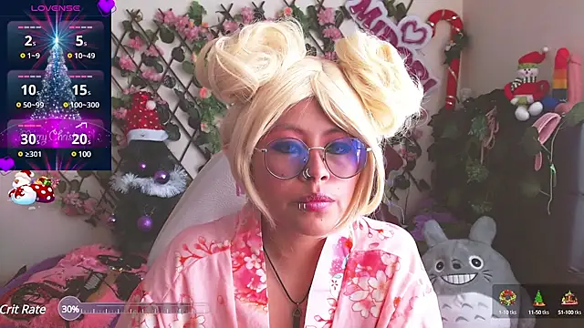 Snapshot of MidoriQuiinn chatting on December 2024 08:08:01 PM MidoriQuiinn online show from December 2024 08:08:01 PM