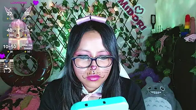 Snapshot of MidoriQuiinn chatting on January 2025 11:14:02 PM MidoriQuiinn online show from January 2025 11:14:02 PM