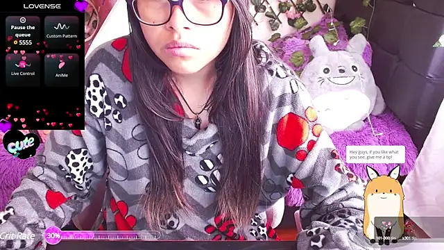 Snapshot of MidoriQuiinn chatting on February 2025 02:02:01 PM MidoriQuiinn online show from February 2025 02:02:01 PM