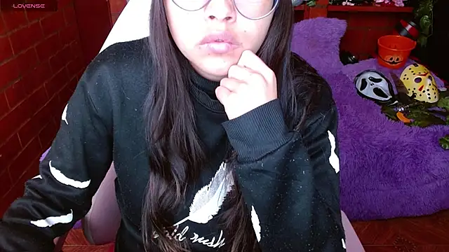 Snapshot of MidoriQuiinn chatting on October 2025 01:56:01 PM MidoriQuiinn online show from October 2025 01:56:01 PM