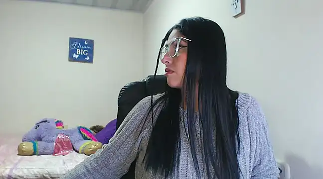 sahtlove1 online show from February 2025 01:10:01 AM